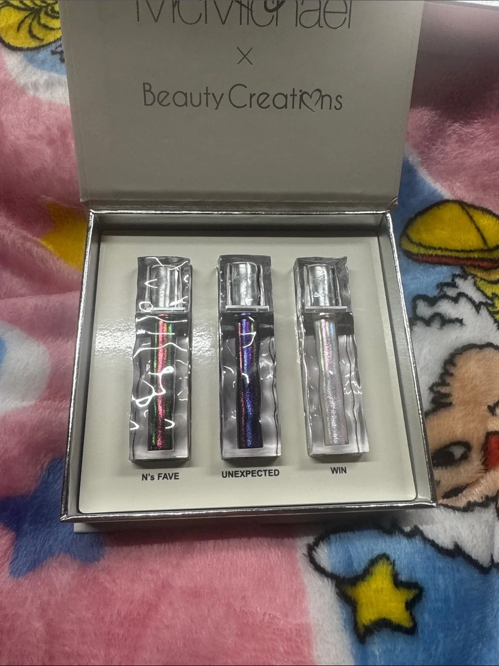 Rosy mcmichael x Beauty Creations the liquid chroma trio